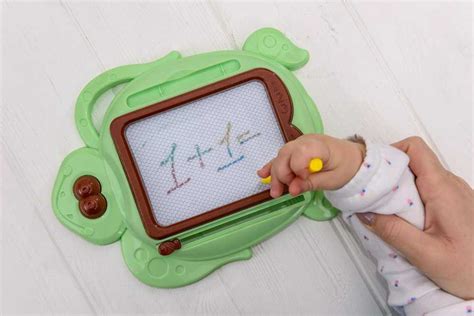 Art Therapy for Kids: How a Magnetic Drawing Board Can Help with Emotional Expression